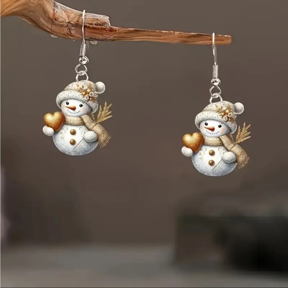 ⛄️🎄Snowman Acrylic Dangle Earrings - Picture 6 of 10